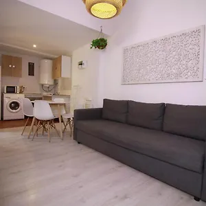 https://zahira-suites.es-andalucia.com